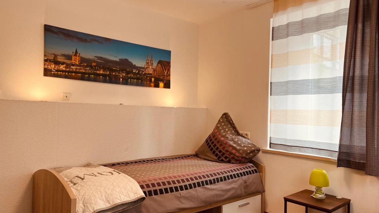 Sehr Zentrales Und Modernes Zimmer In Isny Im Allgau Mit Gemeinschaftsbad Esterno foto